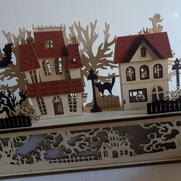 NWT LED Martha Stewart Home Halloween Haunted House JOL Bat Trees Cat Decoration - Picture 16 of 16